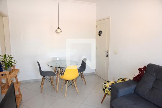 Sala de apartamento à venda com 2 quartos, 47m² em Jardim Ubirajara (Zona Sul), São Paulo