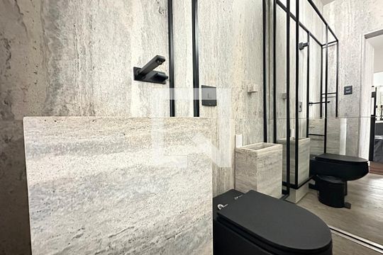 BANHEIRO 1 de apartamento à venda com 4 quartos, 350m² em Lourdes, Belo Horizonte