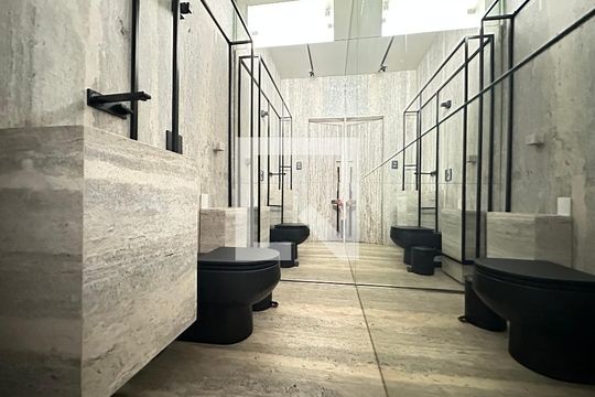 BANHEIRO 1 de apartamento à venda com 4 quartos, 350m² em Lourdes, Belo Horizonte