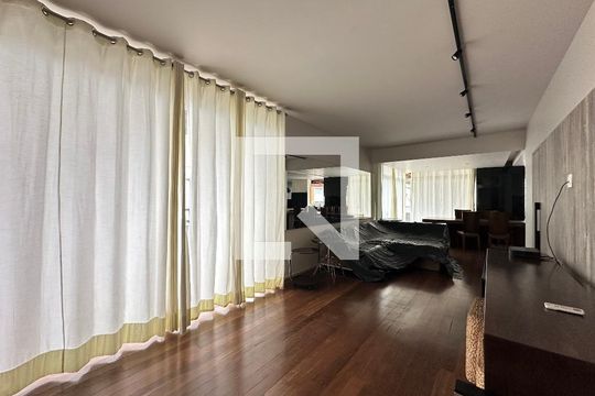 Sala de apartamento à venda com 4 quartos, 350m² em Lourdes, Belo Horizonte