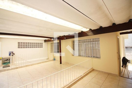 Garagem de casa à venda com 4 quartos, 261m² em Jordanópolis, São Bernardo do Campo