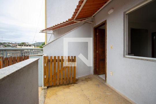 Varanda de apartamento para alugar com 2 quartos, 60m² em Galo Branco, São Gonçalo