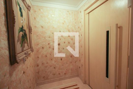 Entrada de apartamento à venda com 4 quartos, 228m² em Moema, São Paulo