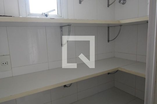 Despensa de apartamento à venda com 3 quartos, 83m² em Vila Isolina Mazzei, São Paulo