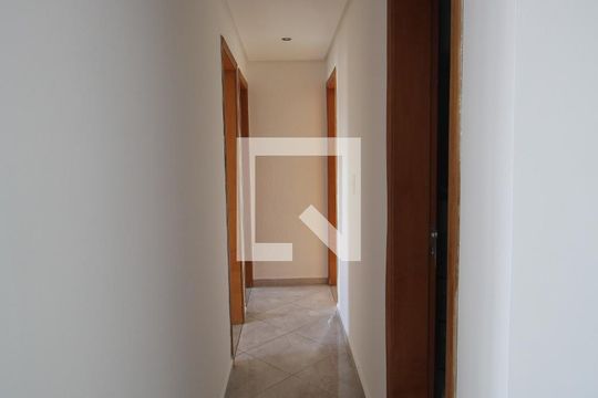 Corredor de apartamento à venda com 3 quartos, 83m² em Vila Isolina Mazzei, São Paulo