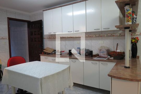 Cozinha de casa para alugar com 3 quartos, 549m² em Vila Comercial, São Paulo