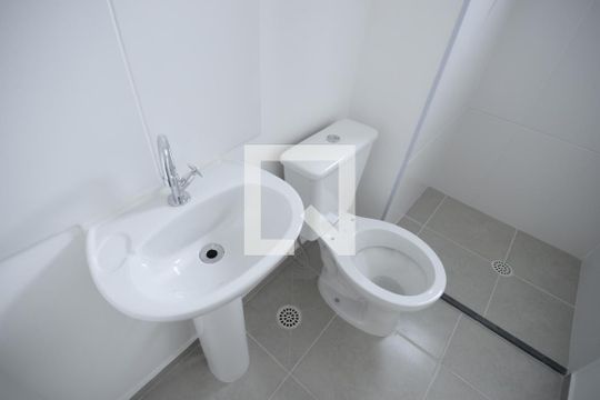 Banheiro de apartamento à venda com 2 quartos, 33m² em Sé, São Paulo