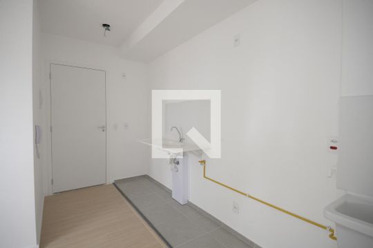 Cozinha de apartamento à venda com 2 quartos, 33m² em Sé, São Paulo