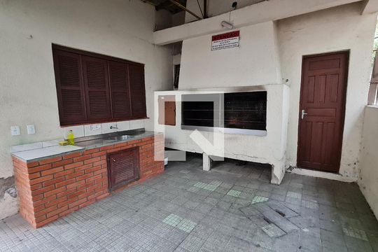 Área comum - Churrasqueira de apartamento à venda com 2 quartos, 64m² em São João, Porto Alegre