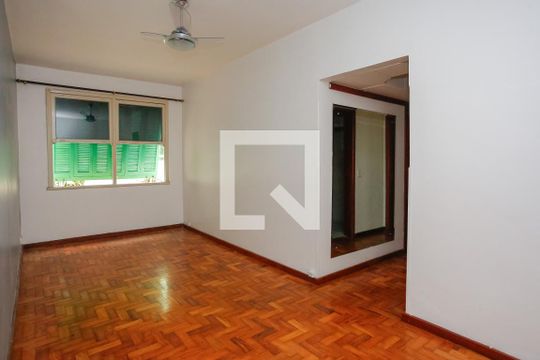 Apartamento à venda com 2 quartos, 64m² em São João, Porto Alegre