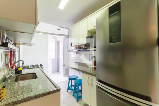 Cozinha  de apartamento à venda com 2 quartos, 85m² em Vila Mariana, São Paulo