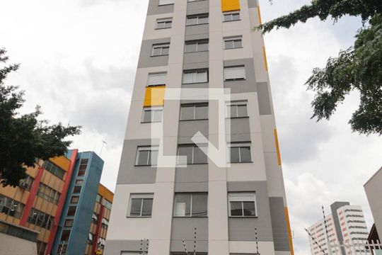 Fachada de apartamento para alugar com 2 quartos, 39m² em Sé, São Paulo