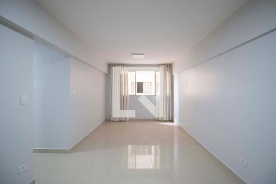 Sala de apartamento para alugar com 2 quartos, 94m² em Setor Central, Goiânia