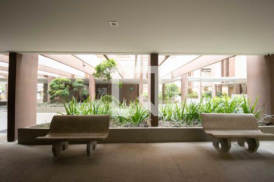 Área comum de apartamento para alugar com 2 quartos, 94m² em Setor Central, Goiânia