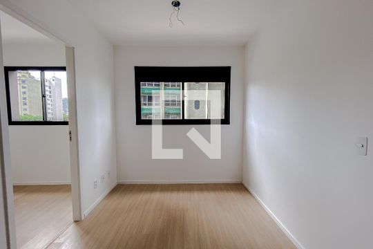 Kitnet/Studio à venda com 2 quartos, 33m² em Sé, São Paulo