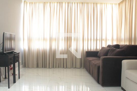 Sala de apartamento à venda com 3 quartos, 144m² em Paraíso do Morumbi, São Paulo