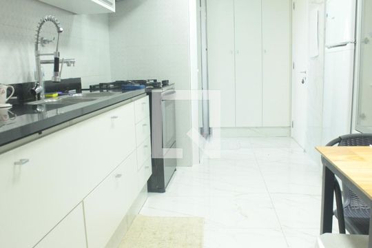 Cozinha de apartamento à venda com 3 quartos, 144m² em Paraíso do Morumbi, São Paulo