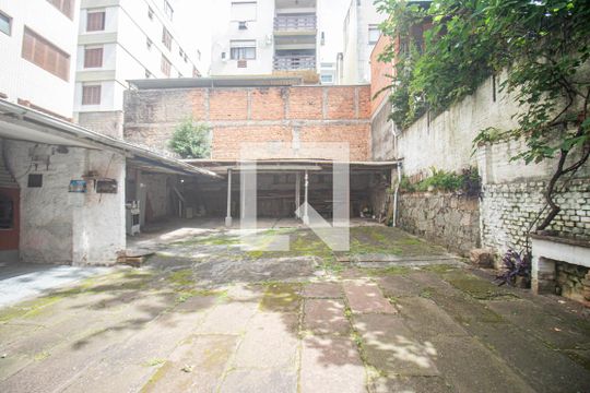Pátio de casa para alugar com 3 quartos, 150m² em Higienópolis, Porto Alegre