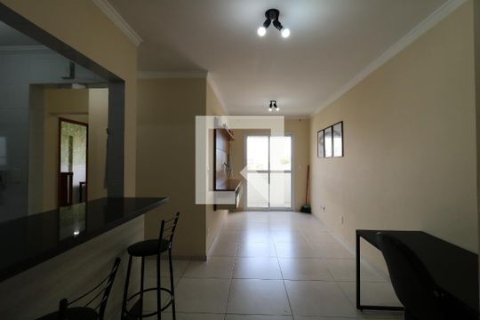 Sala de apartamento para alugar com 2 quartos, 53m² em Vila Alpina, Santo André
