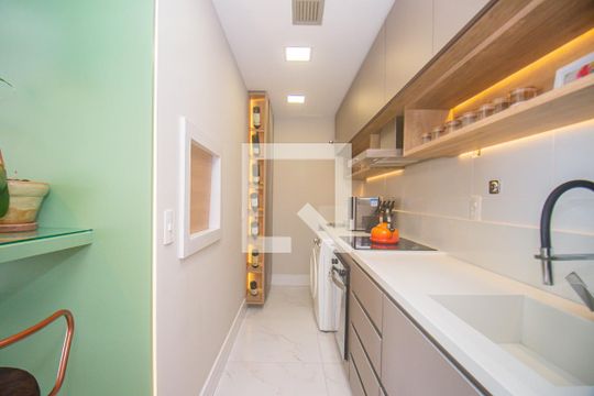 Cozinha e Área de Serviço de kitnet/studio à venda com 1 quarto, 45m² em Petrópolis, Porto Alegre
