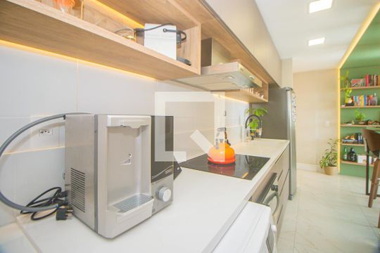 Cozinha e Área de Serviço de kitnet/studio à venda com 1 quarto, 45m² em Petrópolis, Porto Alegre