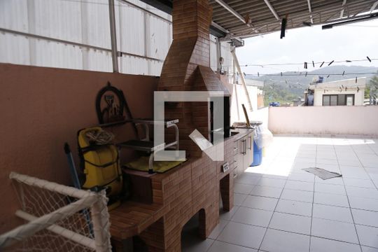 Churrasqueira de casa à venda com 2 quartos, 100m² em Jardim Antártica, São Paulo