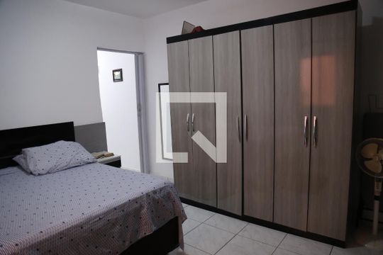 Suíte de casa à venda com 2 quartos, 100m² em Jardim Antártica, São Paulo