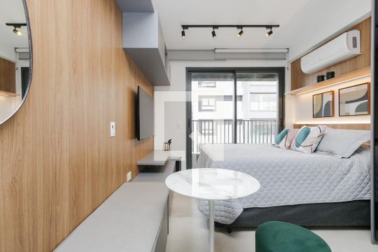 Kitnet/Studio para alugar com 1 quarto, 24m² em Brooklin Paulista, São Paulo