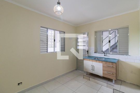 Kitnet/Studio para alugar com 1 quarto, 25m² em Vila Monteiro Lobato, Guarulhos