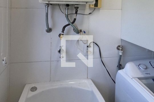 Área de Serviço de apartamento para alugar com 3 quartos, 84m² em Marapé, Santos