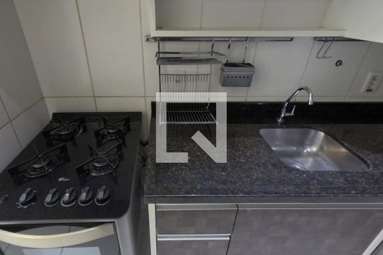 Cozinha de apartamento para alugar com 3 quartos, 84m² em Marapé, Santos