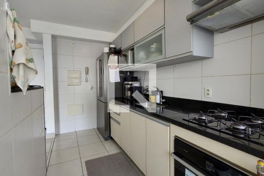 Cozinha - Armários de apartamento à venda com 2 quartos, 56m² em Anil, Rio de Janeiro