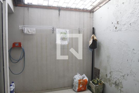 Quintal de casa de condomínio para alugar com 3 quartos, 160m² em Bela Vista, Alvorada