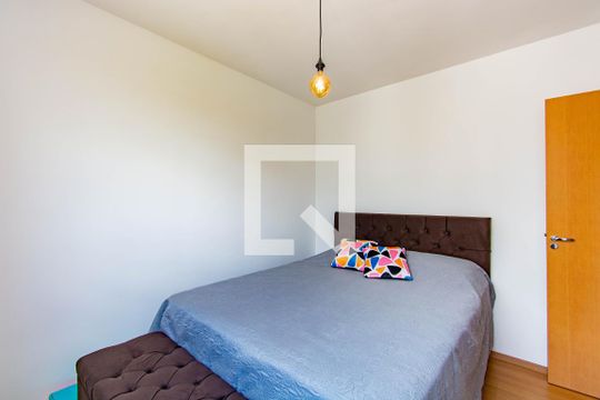 Quarto 1 de apartamento à venda com 2 quartos, 42m² em Mato Grande, Canoas