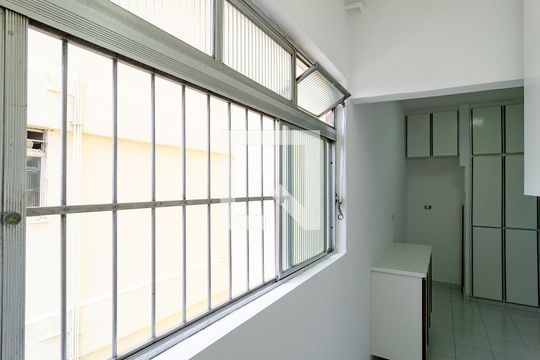 Lavanderia de apartamento à venda com 2 quartos, 50m² em Vila Campestre, São Paulo