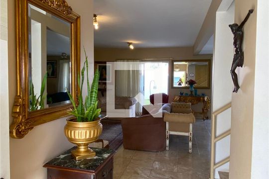 Hall de entrada de casa de condomínio à venda com 4 quartos, 320m² em Tamboré, Santana de Parnaíba