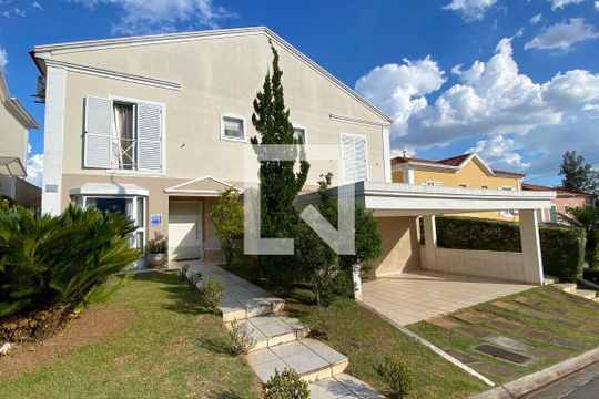 Fachada de casa de condomínio à venda com 4 quartos, 320m² em Tamboré, Santana de Parnaíba