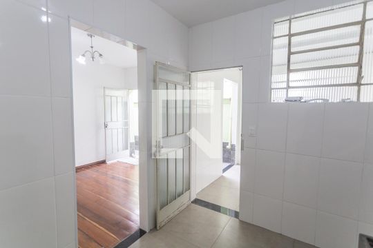 Cozinha de casa à venda com 2 quartos, 65m² em Concórdia, Belo Horizonte