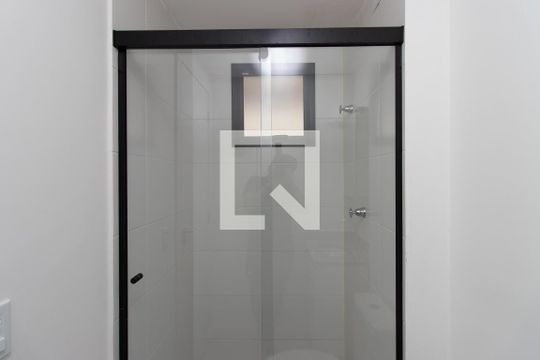 Banheiro de apartamento para alugar com 1 quarto, 35m² em Vila Maria Alta, São Paulo