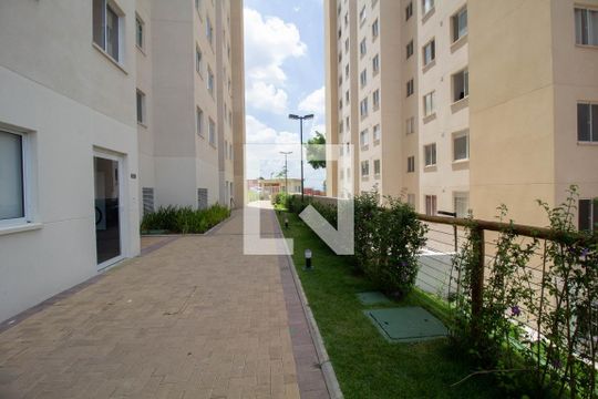 Área comum de apartamento para alugar com 2 quartos, 33m² em Fazenda Aricanduva, São Paulo