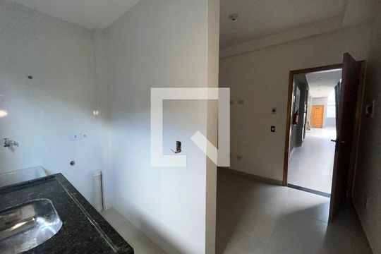 Cozinha e Área de Serviço de apartamento para alugar com 2 quartos, 35m² em Jardim Nordeste, São Paulo