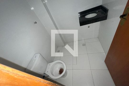 Banheiro de apartamento para alugar com 2 quartos, 35m² em Jardim Nordeste, São Paulo
