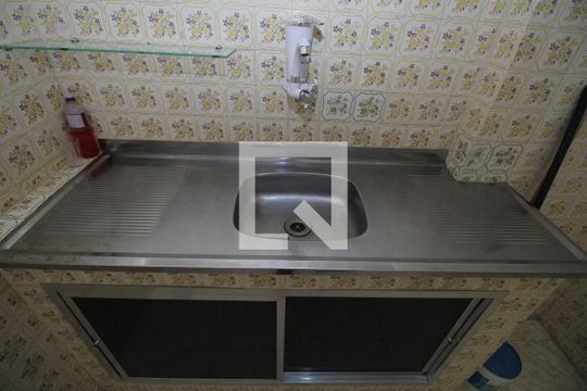 Cozinha de apartamento para alugar com 1 quarto, 40m² em Flamengo, Rio de Janeiro