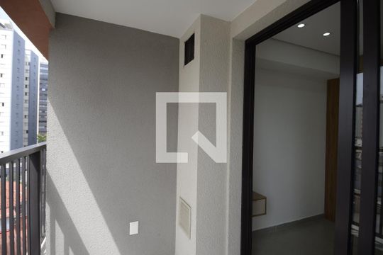 Varanda de kitnet/studio à venda com 1 quarto, 24m² em Vila Mariana, São Paulo