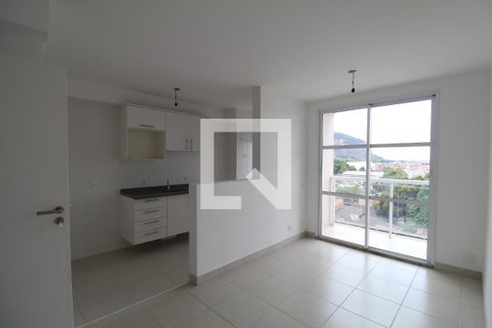 Apartamento para alugar com 2 quartos, 54m² em Anil, Rio de Janeiro