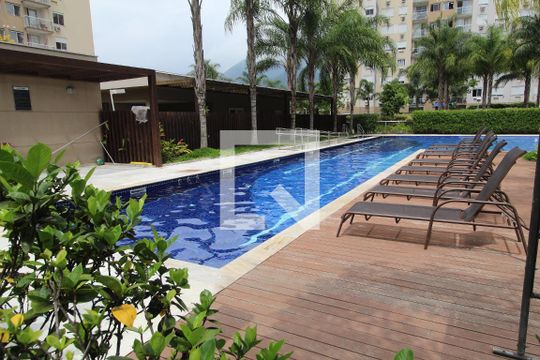 Área comum - Piscina de apartamento para alugar com 2 quartos, 54m² em Anil, Rio de Janeiro
