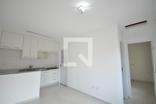 Sala/Cozinha de casa de condomínio para alugar com 1 quarto, 36m² em Vila Mazzei, São Paulo