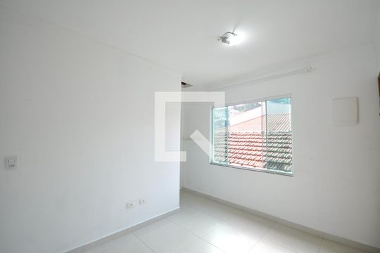 Sala de casa de condomínio para alugar com 1 quarto, 36m² em Vila Mazzei, São Paulo