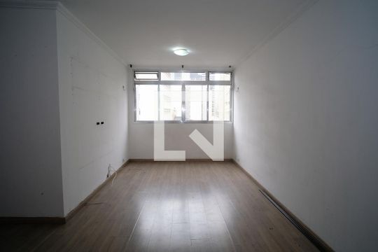 Apartamento à venda com 2 quartos, 74m² em Cerqueira César, São Paulo