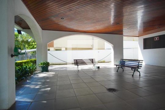 Área comum de apartamento à venda com 2 quartos, 63m² em Higienópolis, Porto Alegre